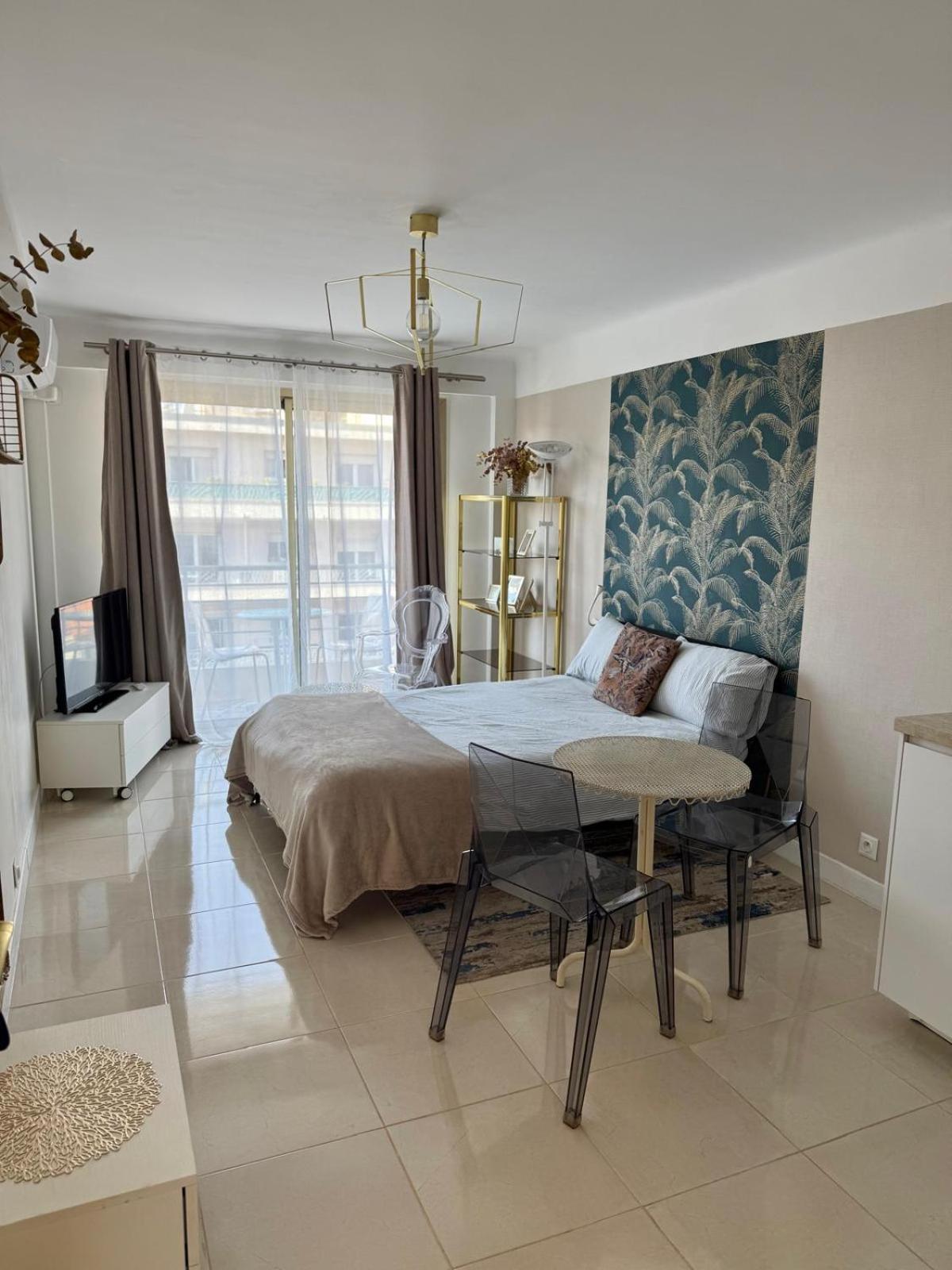 Cannes Carnot 1 Kültér fotó